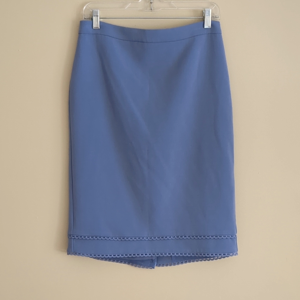 4 Ann Taylor Light Periwinkle Blue Skirt Back Zip Back Slit Hem Detail
